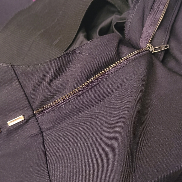 Pants - Picture 3 of 7